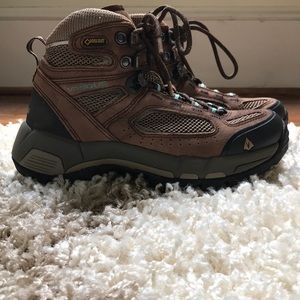Vasque Women’s Hiking Boots